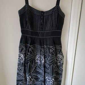 Cynthia Steffe sz 4 black and white dress